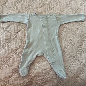 Green Footie One Piece with Enclosed Feet and Ribbed Texture